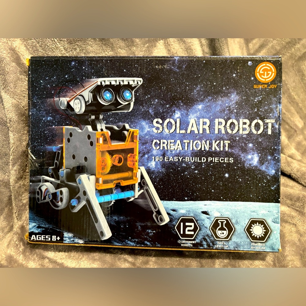 STEM 12-in-1 Education Solar Robot Toy Powered by The Sun, 190‎ Pieces DIY